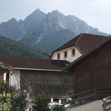 Laerchenstube *