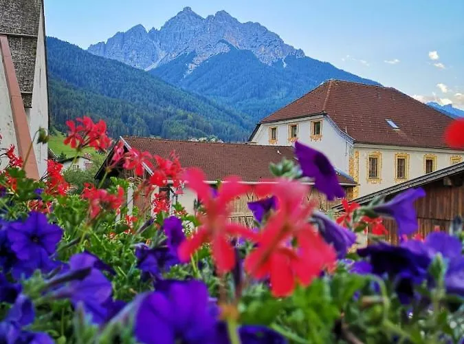 Laerchenstube * ميدرز