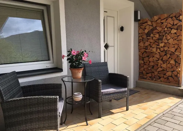 Laerchenstube * ميدرز