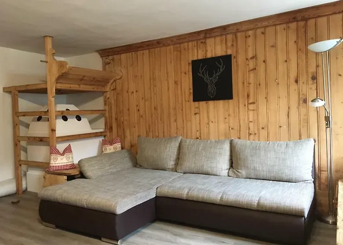 Laerchenstube * ميدرز